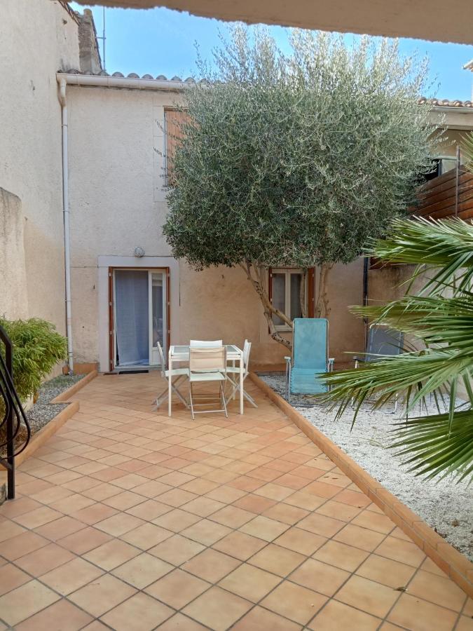 Le Patio Villegailhenc Exterior foto