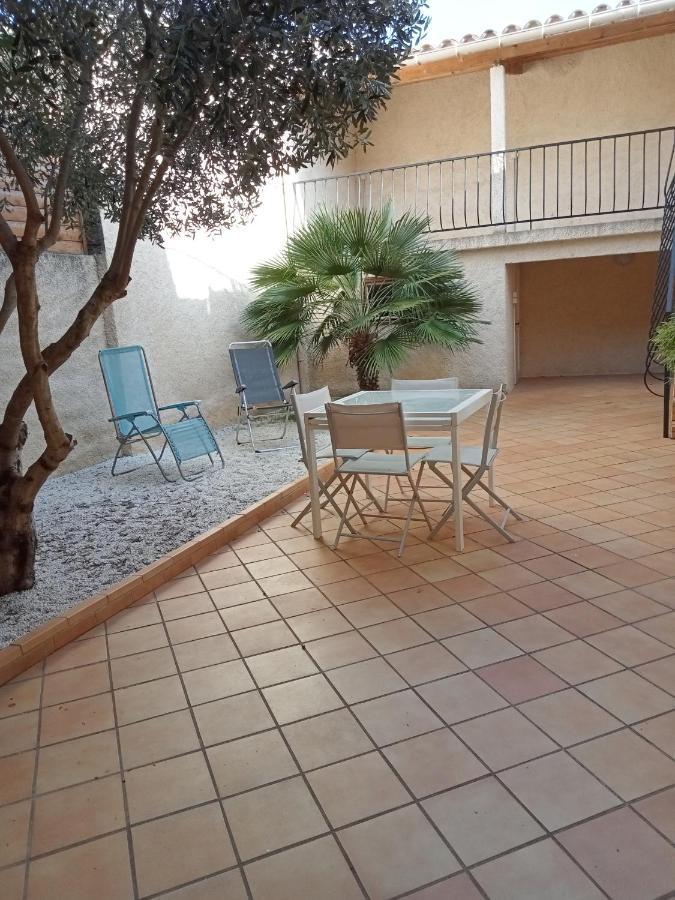 Le Patio Villegailhenc Exterior foto